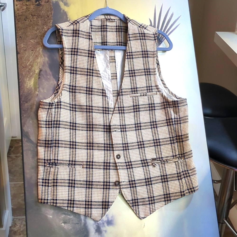 Zara Vest